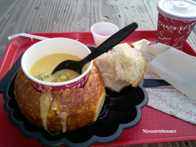 Broccoli & cheese soup with the bread bowl “on the side” (the soup is served in a cup so it doesn’t soak the whole bread bowl).